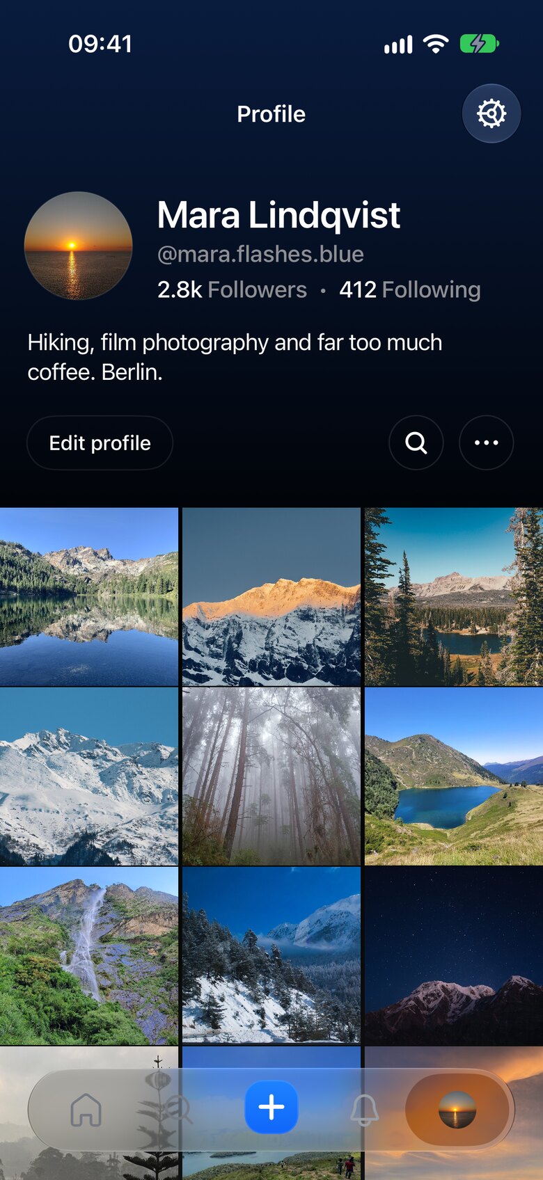 A photographer's profile in Flashes on an iPhone, their photos in a grid